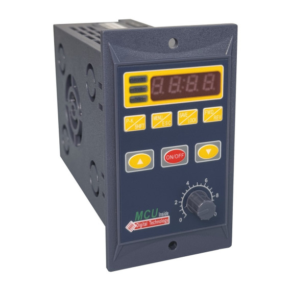 Scalar frequency converter 0.7 kW, 1F-3F 220V (SPLC-US-B-0R7G2)