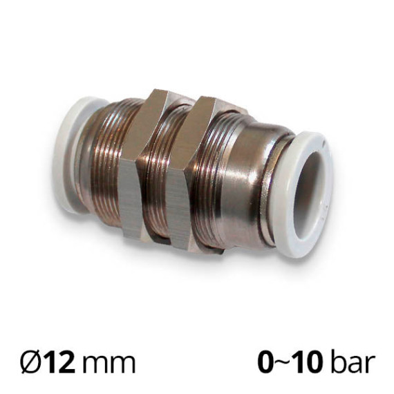 Collet fitting of the SF-EPM series with mounting nuts and a plastic collet