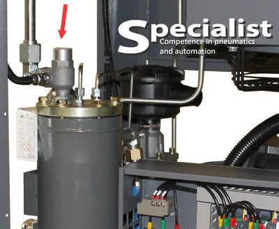 Minimum pressure check valve installation place on the compressor